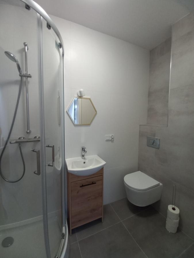 Apartamenty Na Rynku Тарнов Екстериор снимка